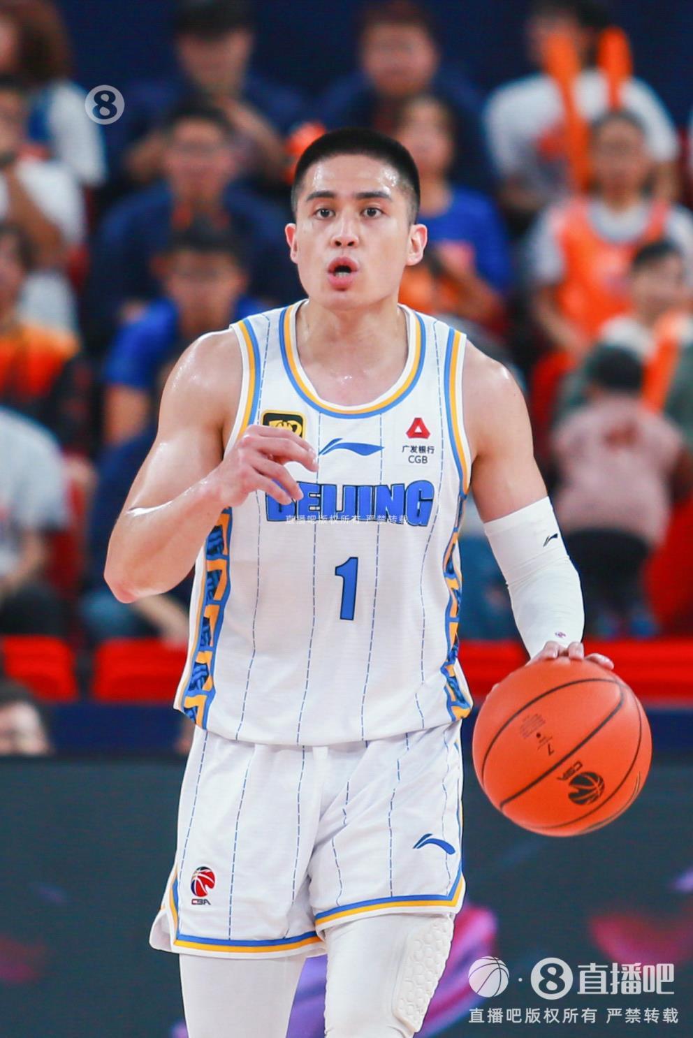 第四節(jié)先生！陳盈駿9中3得11分2板9助&11分全部為第四節(jié)所得！